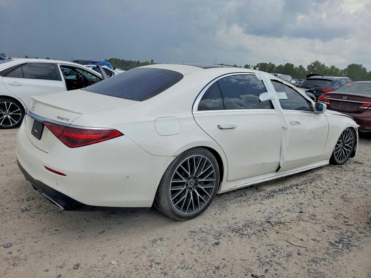 2022 MERCEDES-BENZ S 500 4MATIC — Фото 3 из 12