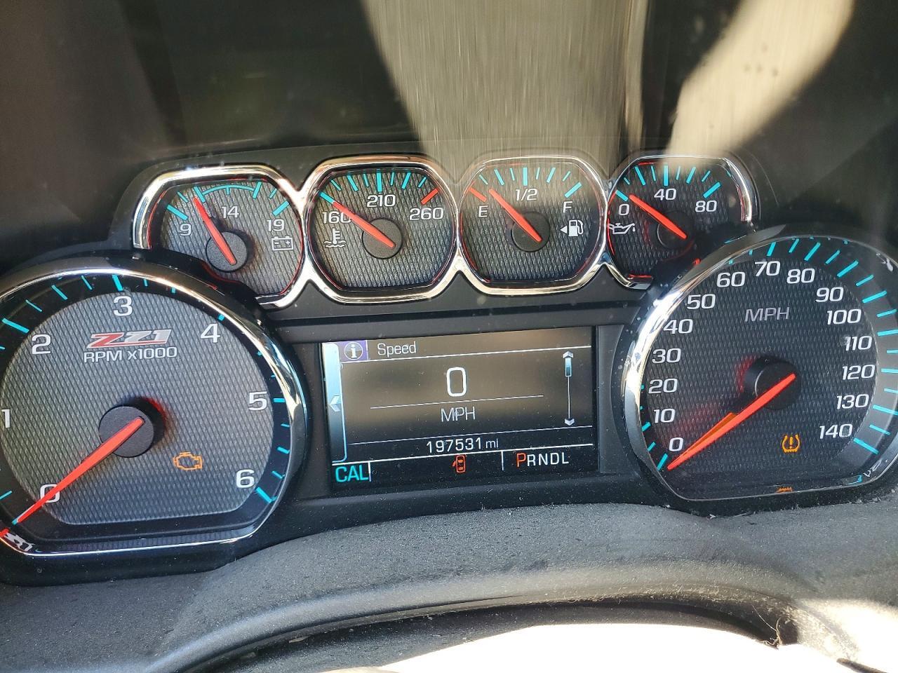 1GCVKREC1JZ146251 2018 CHEVROLET SILVERADO photo no. 9