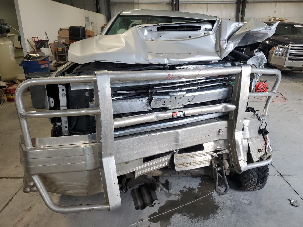 2018 CHEVROLET SILVERADO K3500 — Фото 5 из 12