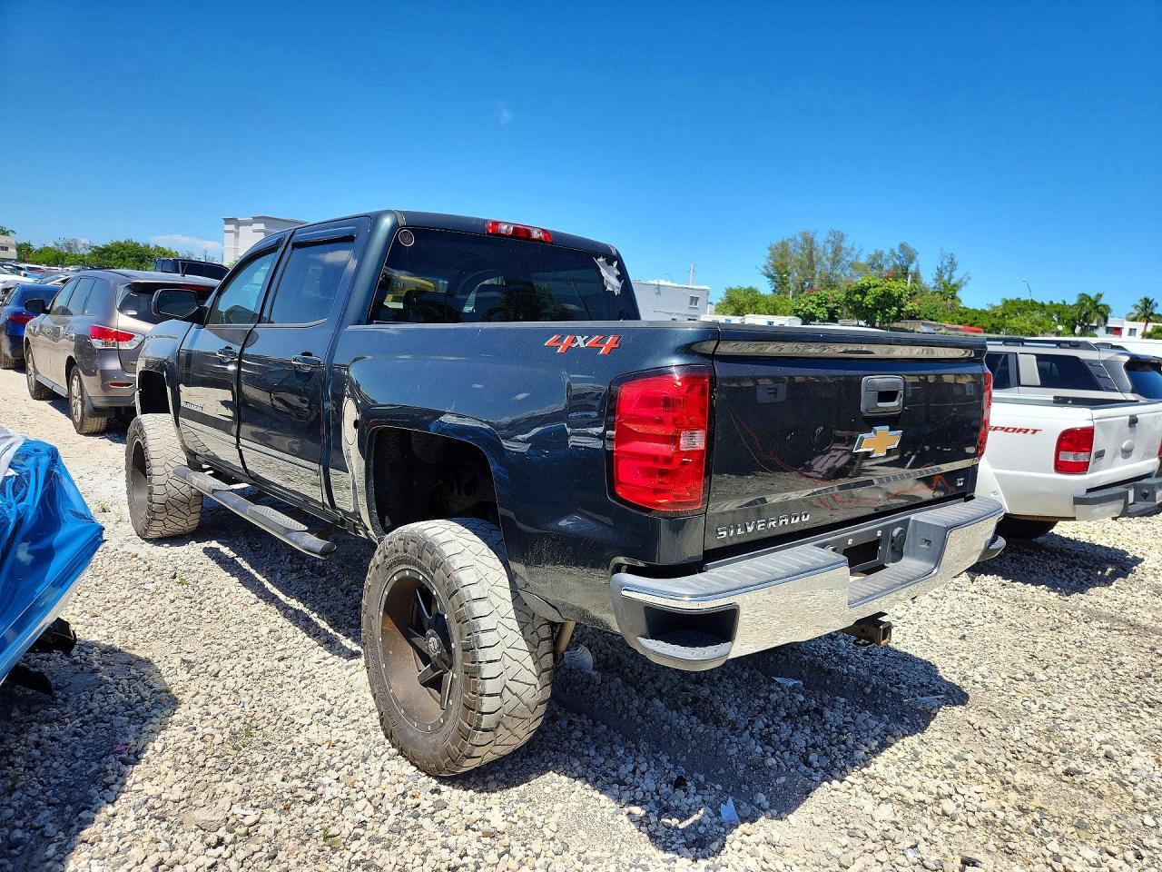 2018 CHEVROLET SILVERADO K1500 LT — Фото 2 из 12