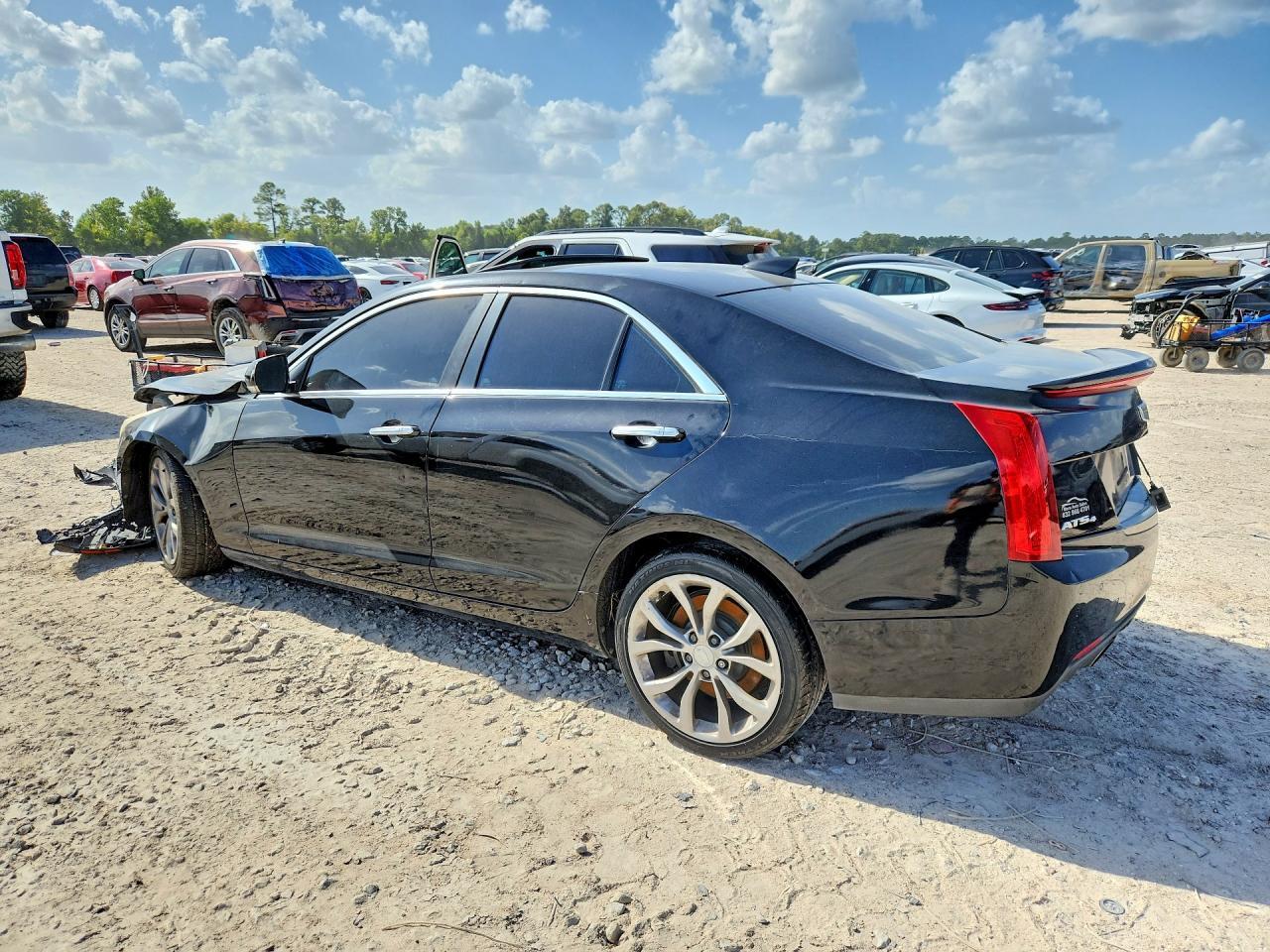 2015 CADILLAC ATS LUXURY — Фото 2 из 12