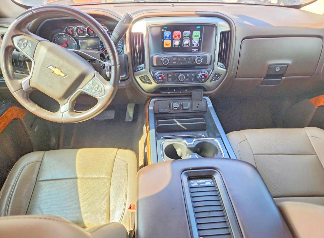 2018 CHEVROLET SILVERADO C1500 LTZ — Фото 8 из 12