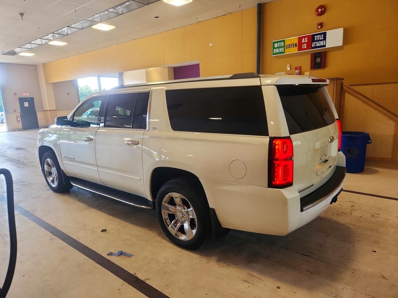 2015 CHEVROLET SUBURBAN K1500 LTZ — Фото 2 из 13