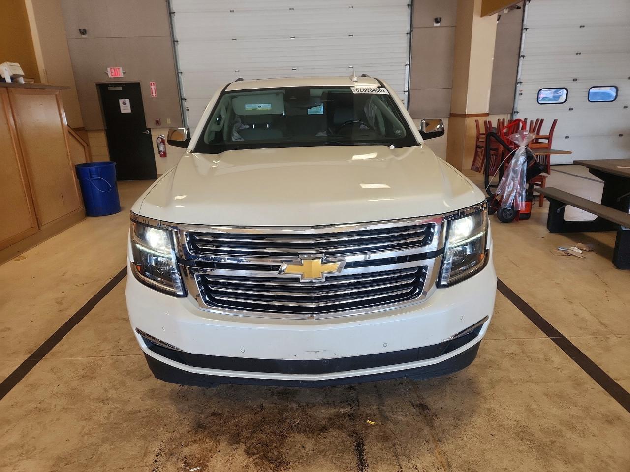 2015 CHEVROLET SUBURBAN K1500 LTZ — Фото 5 из 13