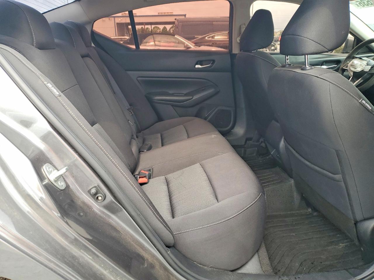 2022 NISSAN ALTIMA SV — Фото 10 из 12