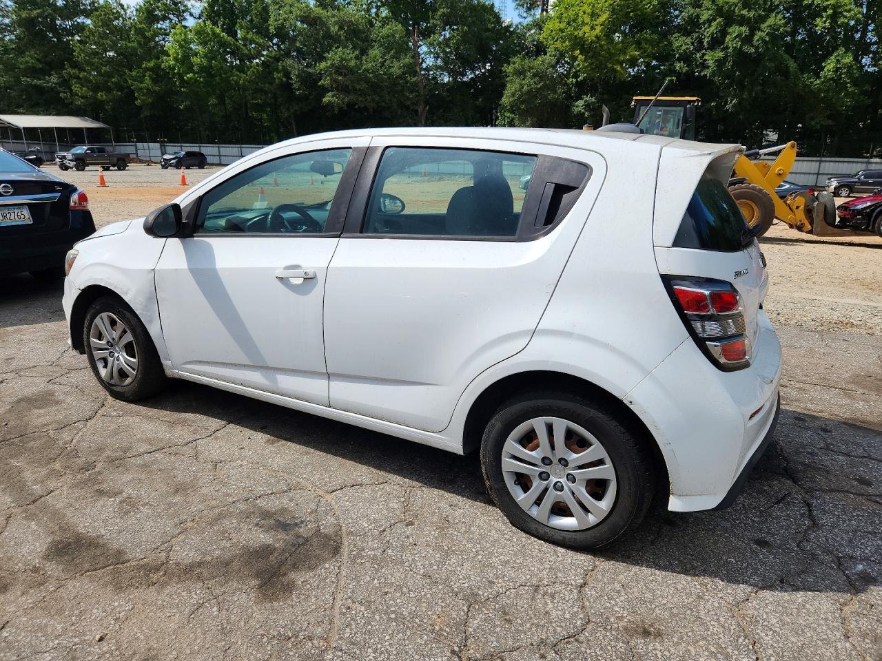 2018 CHEVROLET SONIC — Фото 2 из 12