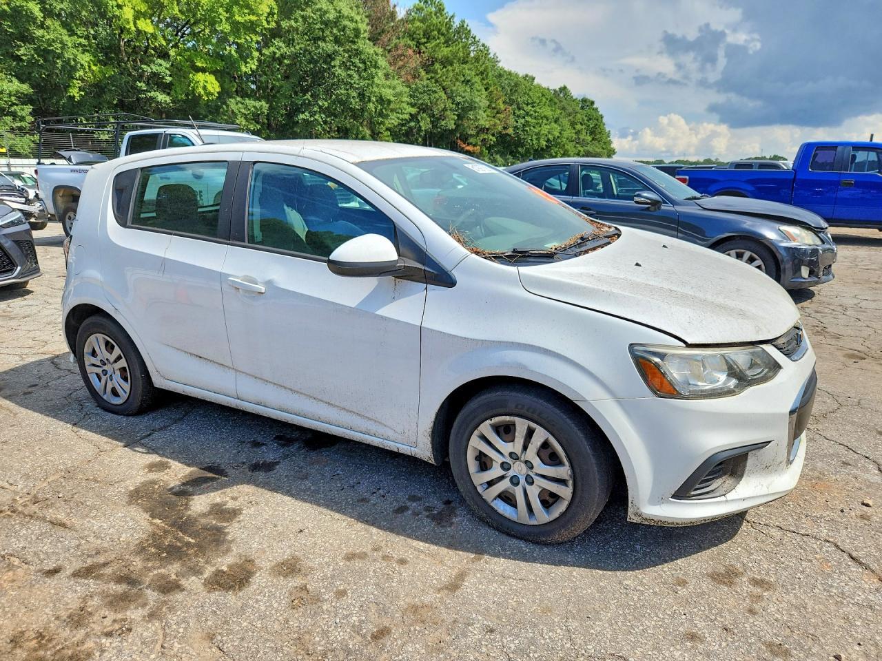 2018 CHEVROLET SONIC — Фото 4 из 12