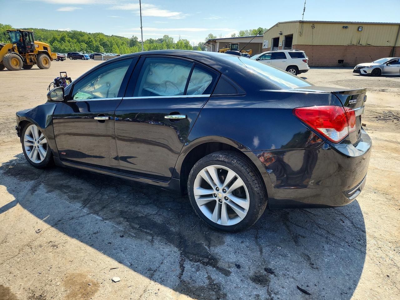 2015 CHEVROLET CRUZE LTZ — Фото 2 из 12