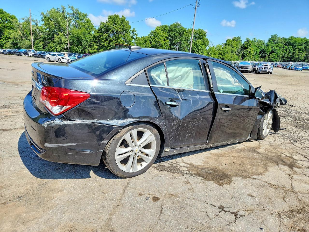 2015 CHEVROLET CRUZE LTZ — Фото 3 из 12