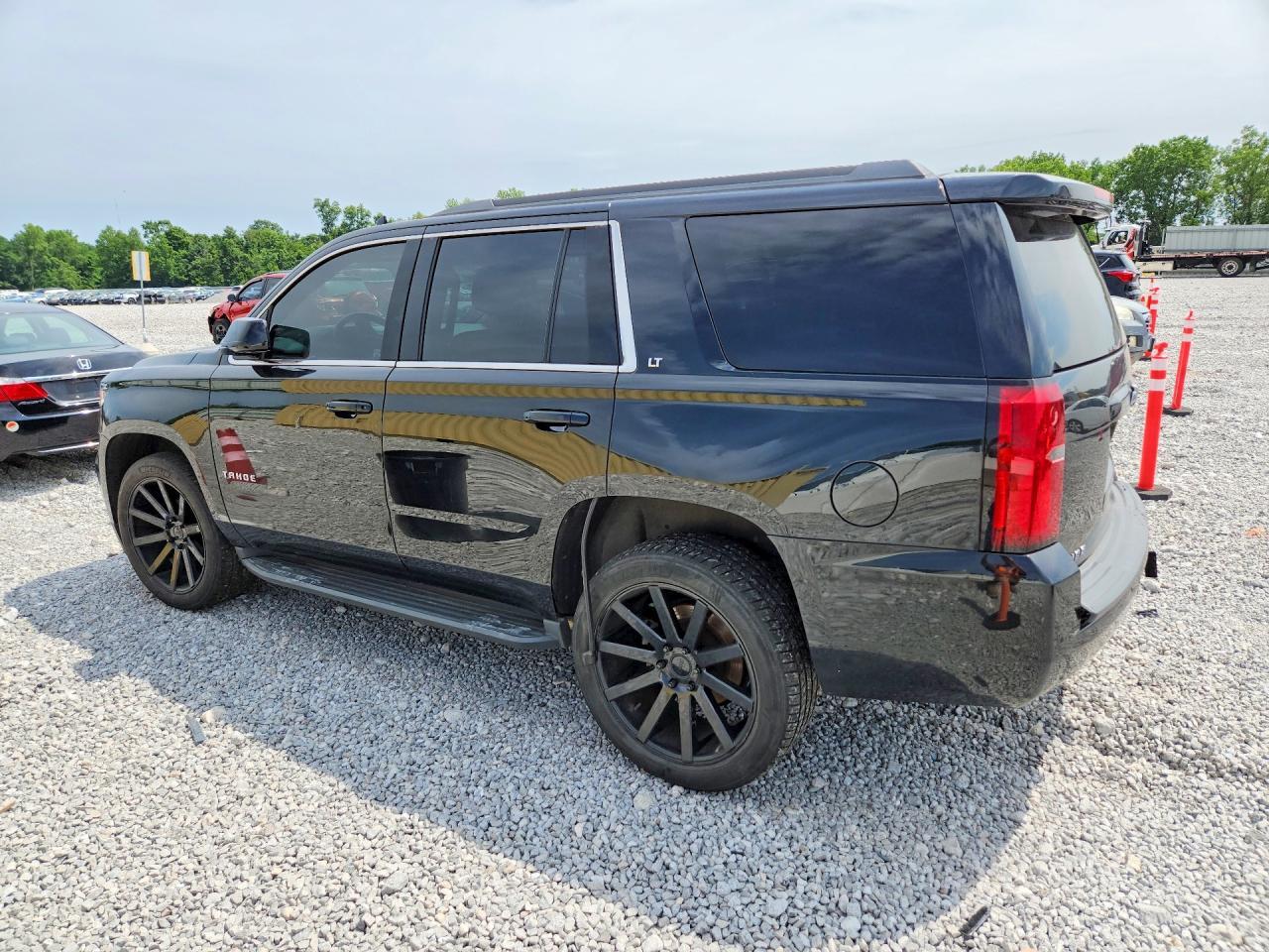 2018 CHEVROLET TAHOE K1500 LT — Фото 2 из 13