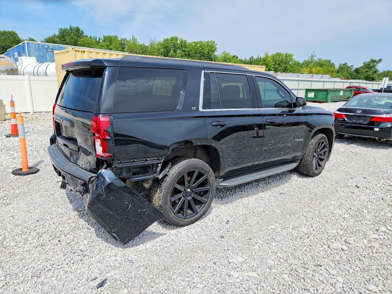 2018 CHEVROLET TAHOE K1500 LT — Фото 3 из 13