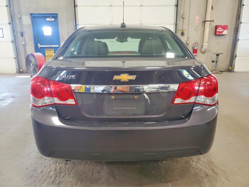 2015 CHEVROLET CRUZE LT — Фото 6 из 13