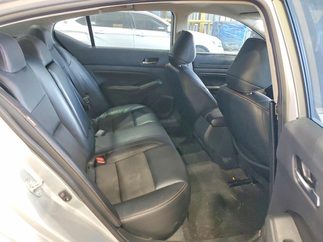 2022 NISSAN ALTIMA SR — Фото 10 из 12