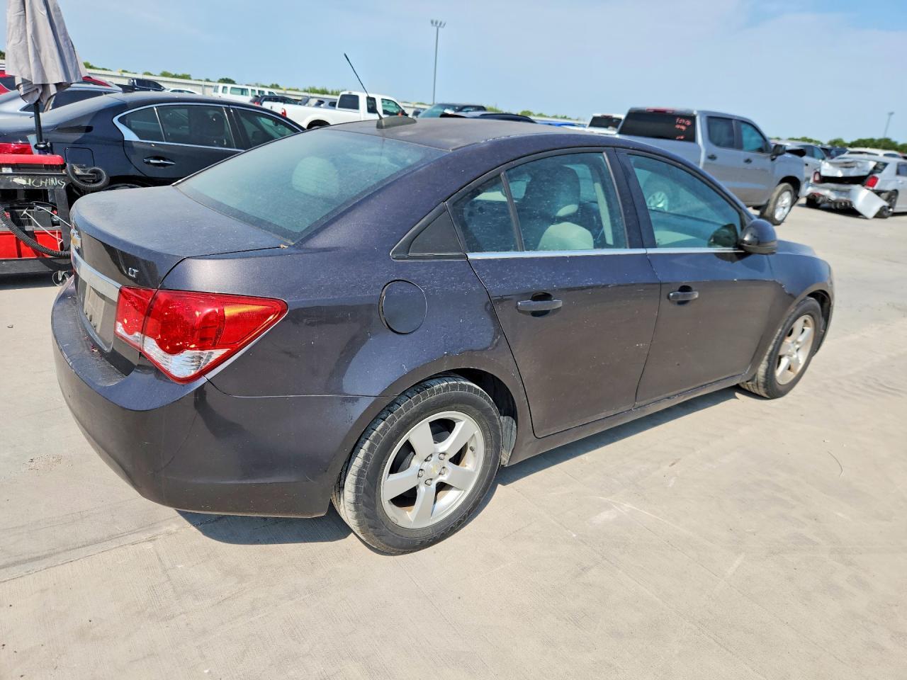 2015 CHEVROLET CRUZE LT — Фото 3 из 12
