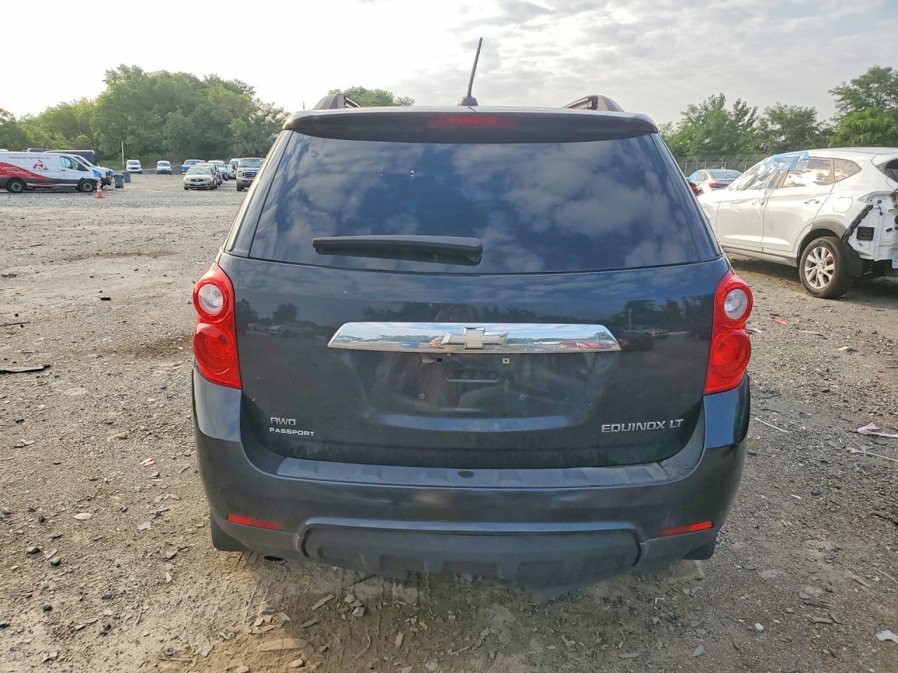 2015 CHEVROLET EQUINOX LT — Фото 6 из 13