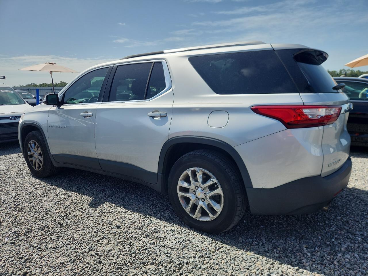 2018 CHEVROLET TRAVERSE LT — Фото 2 из 13