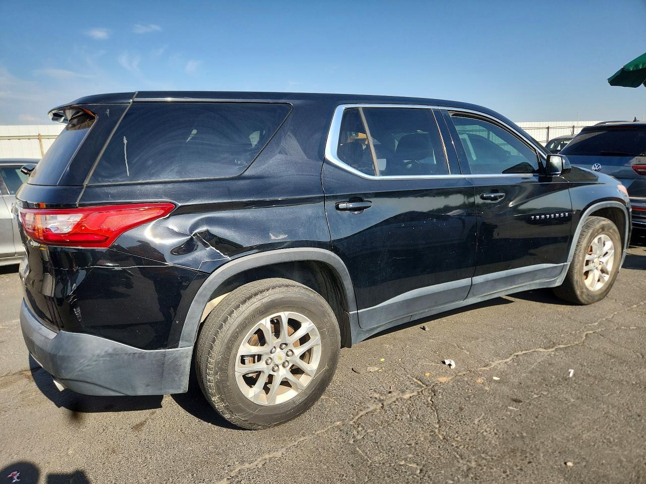 2018 CHEVROLET TRAVERSE LS — Фото 3 из 13
