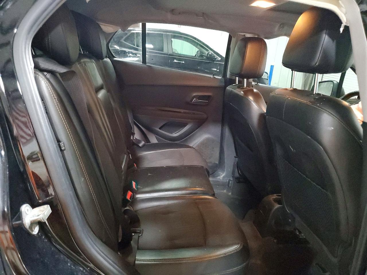 3GNCJPSB8JL257176 2018 CHEVROLET TRAX photo no. 11