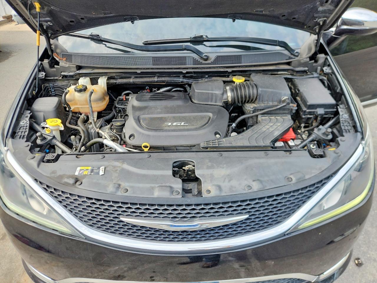 2018 CHRYSLER PACIFICA LIMITED — Фото 12 из 13