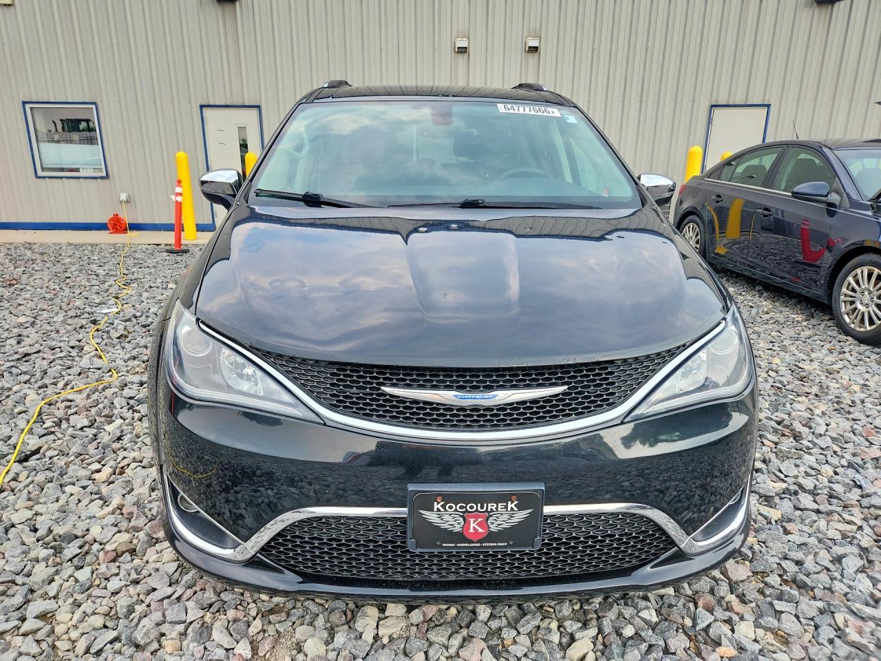 2018 CHRYSLER PACIFICA LIMITED — Фото 5 из 13