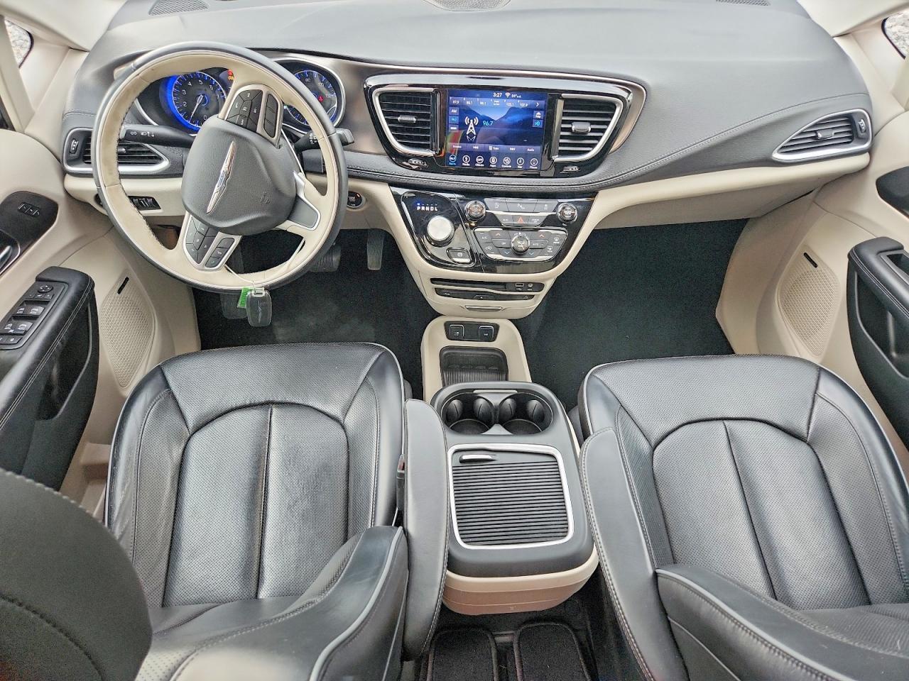 2018 CHRYSLER PACIFICA LIMITED — Фото 8 из 13
