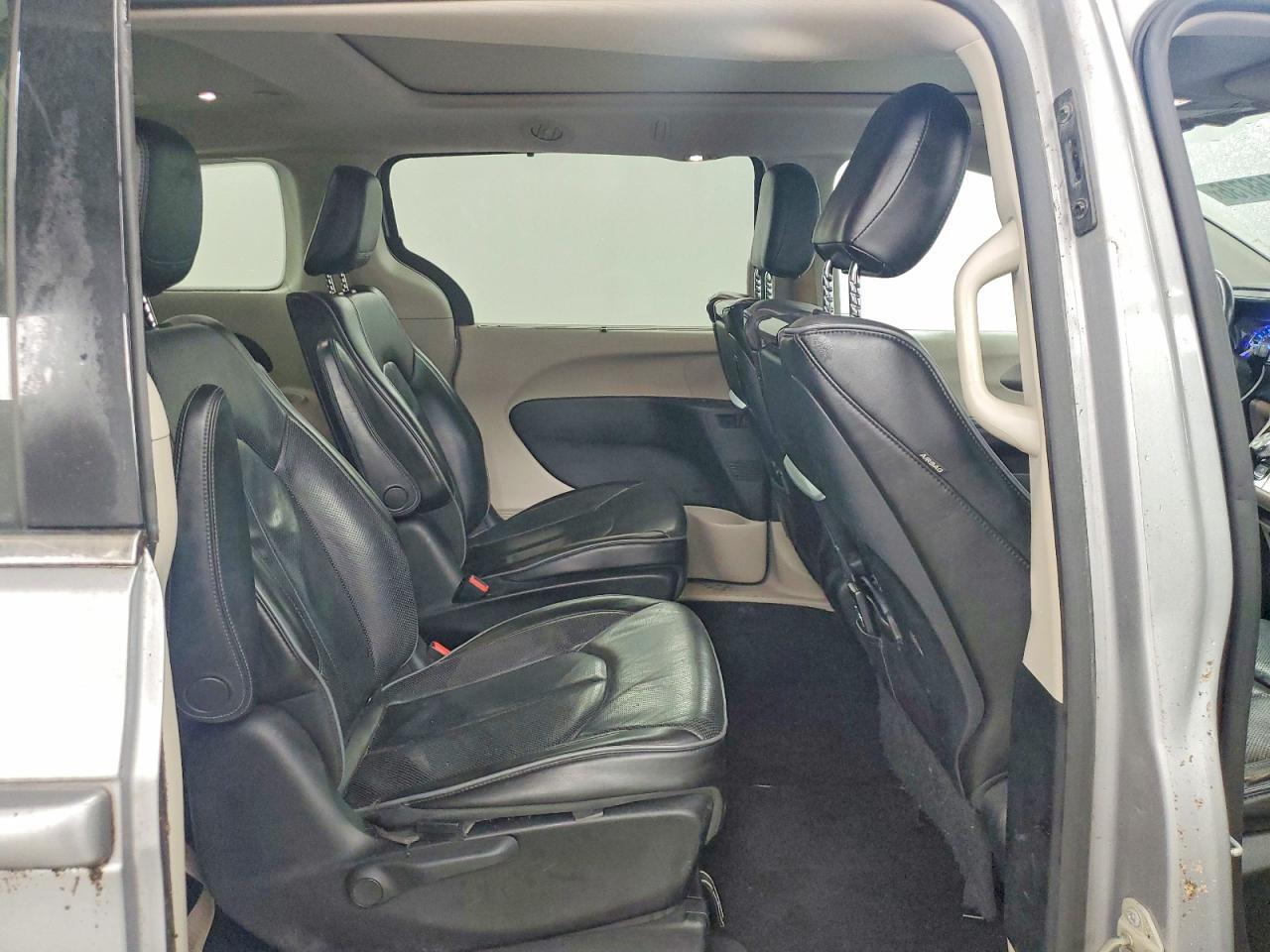 2018 CHRYSLER PACIFICA HYBRID LIMITED — Фото 11 из 13