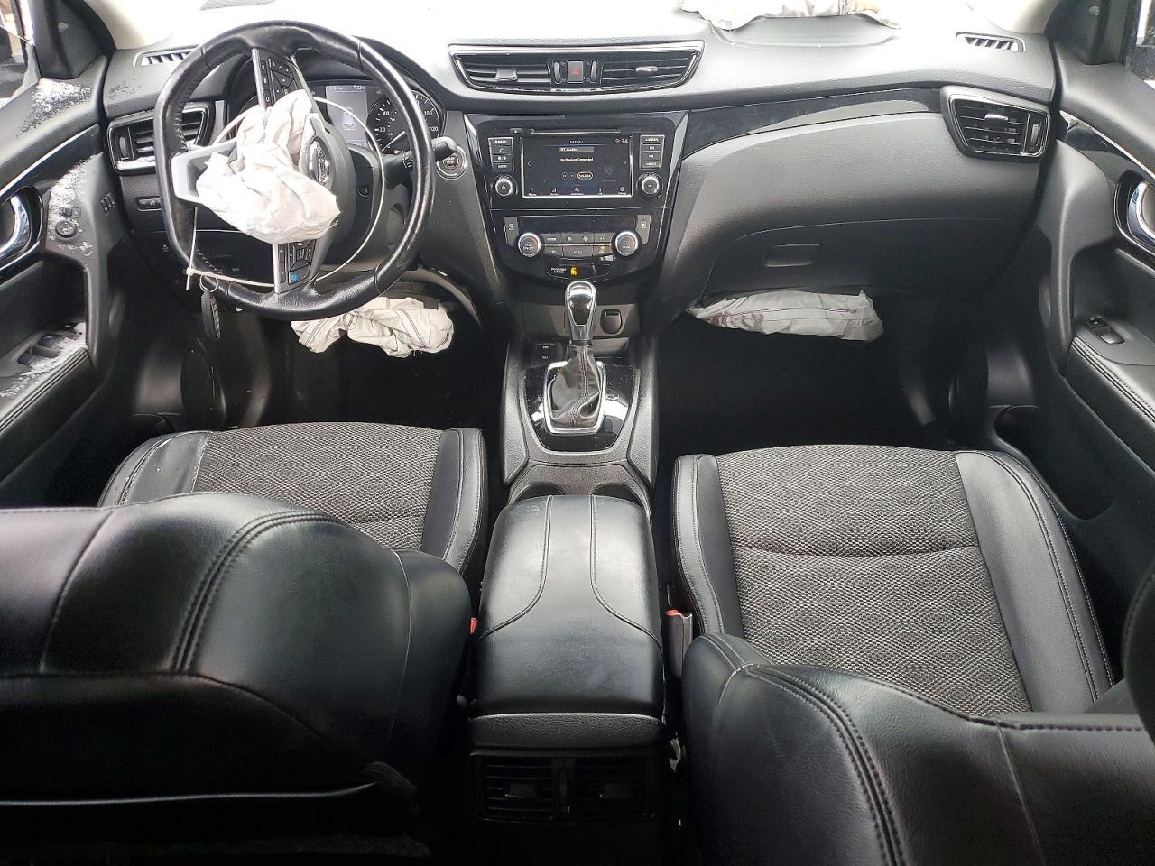 2022 NISSAN ROGUE SPORT SV — Фото 8 из 13