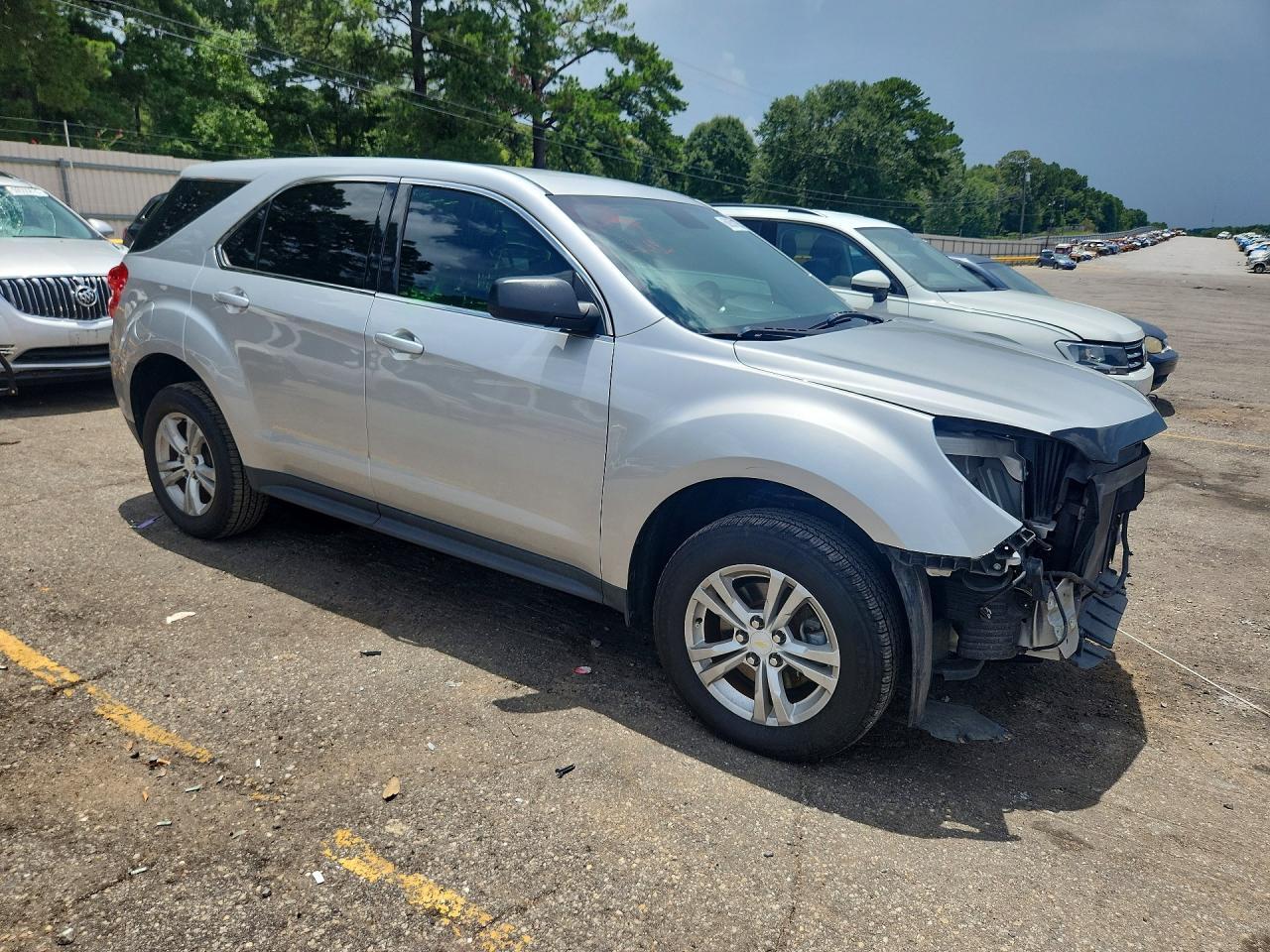 2015 CHEVROLET EQUINOX LS — Фото 4 из 14