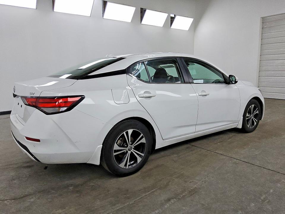 2022 NISSAN SENTRA SV — Фото 3 из 12