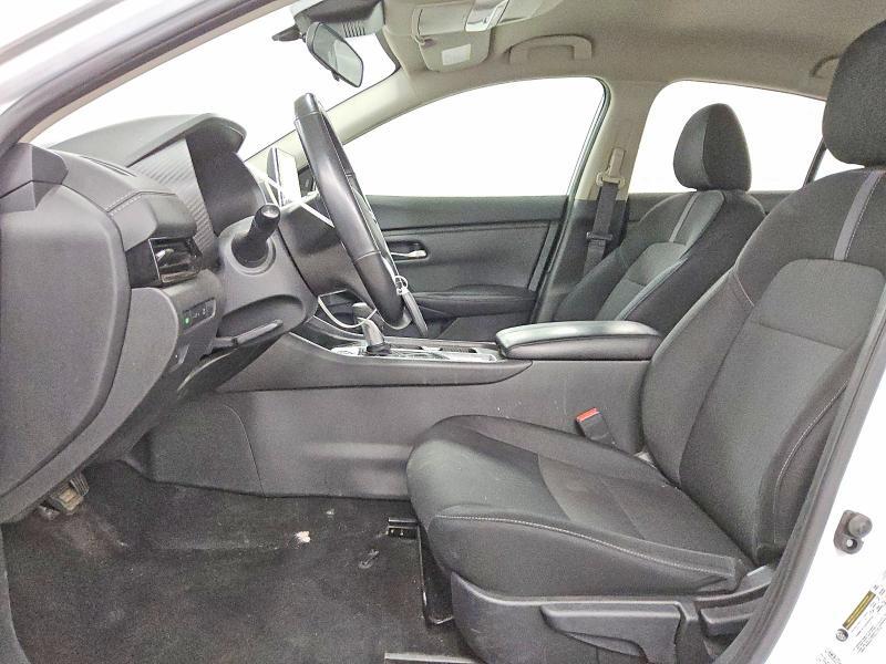 2022 NISSAN SENTRA SV — Фото 7 из 12