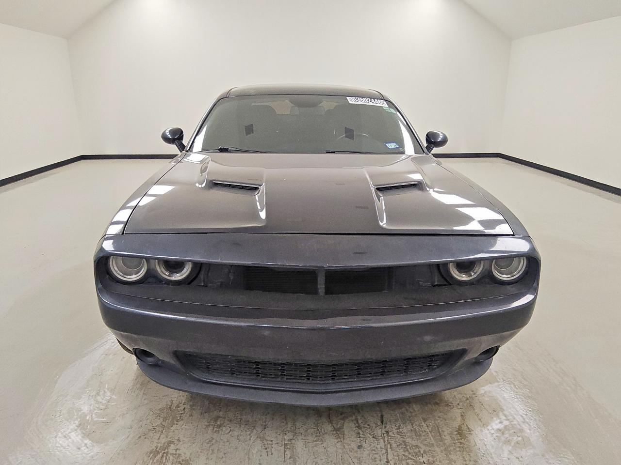 2018 DODGE CHALLENGER SXT — Фото 5 из 12
