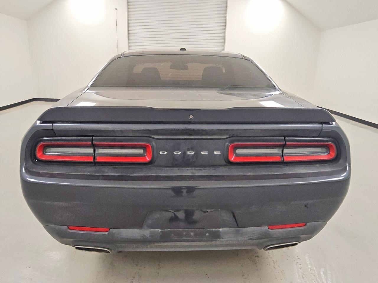 2018 DODGE CHALLENGER SXT — Фото 6 из 12