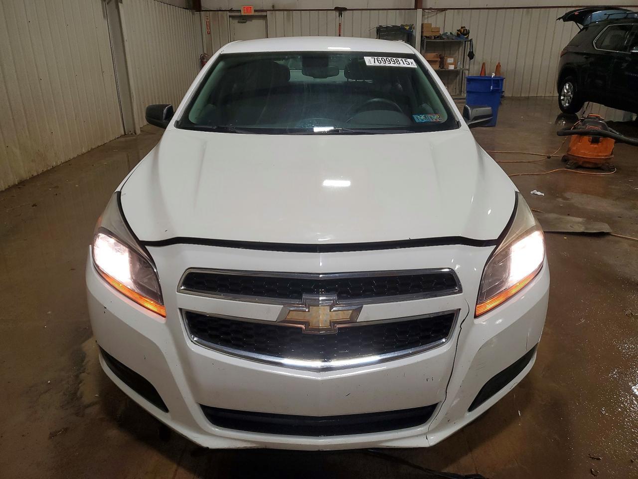 2015 CHEVROLET MALIBU LS — Фото 5 из 12
