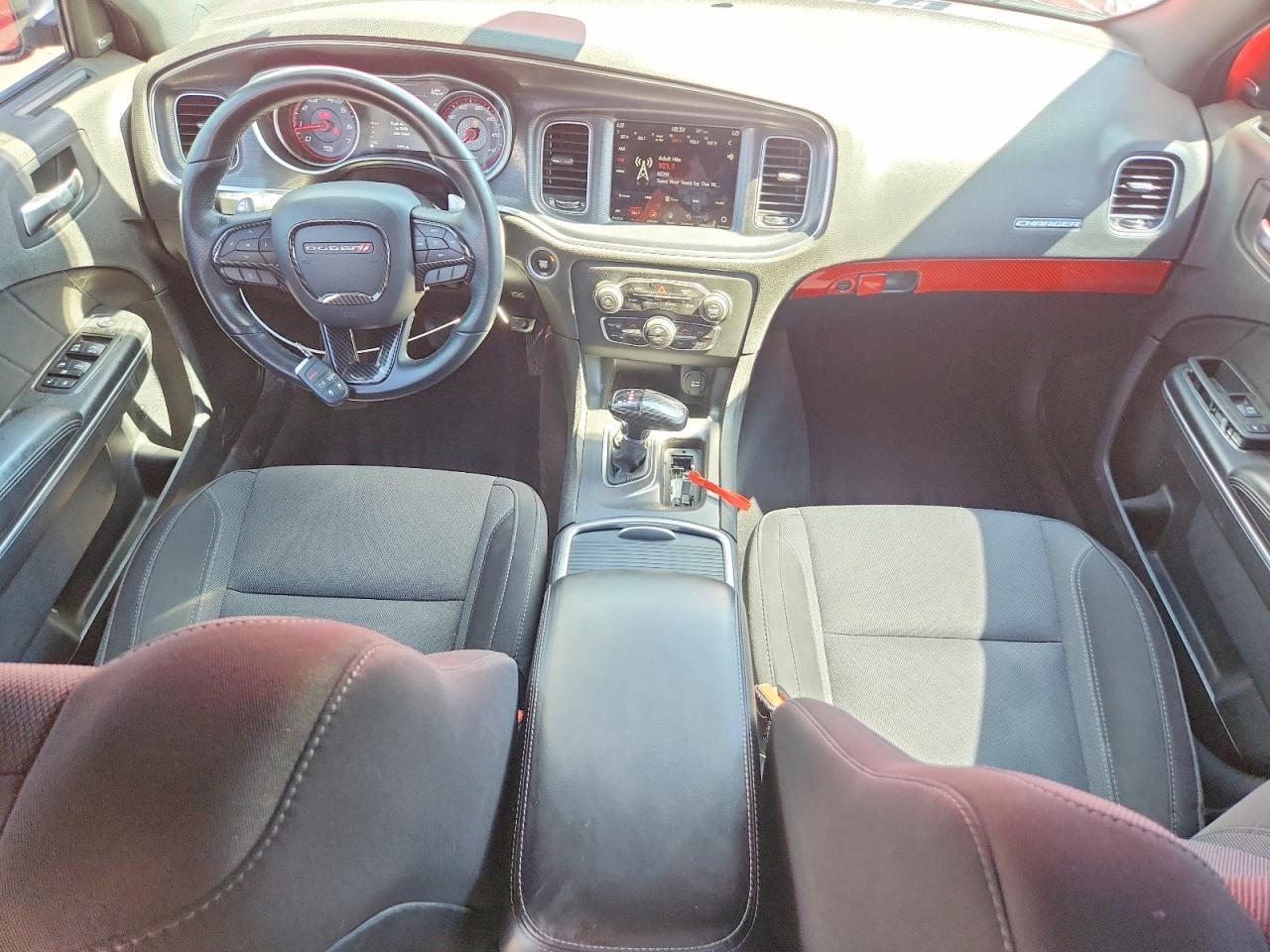 2018 DODGE CHARGER GT — Фото 8 из 12