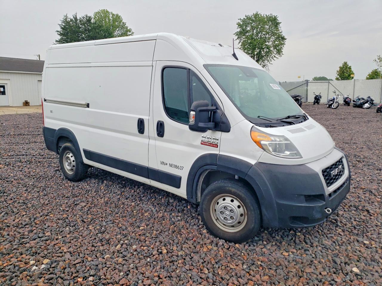 2022 RAM PROMASTER 2500 DELIVERY VAN — Фото 4 из 13
