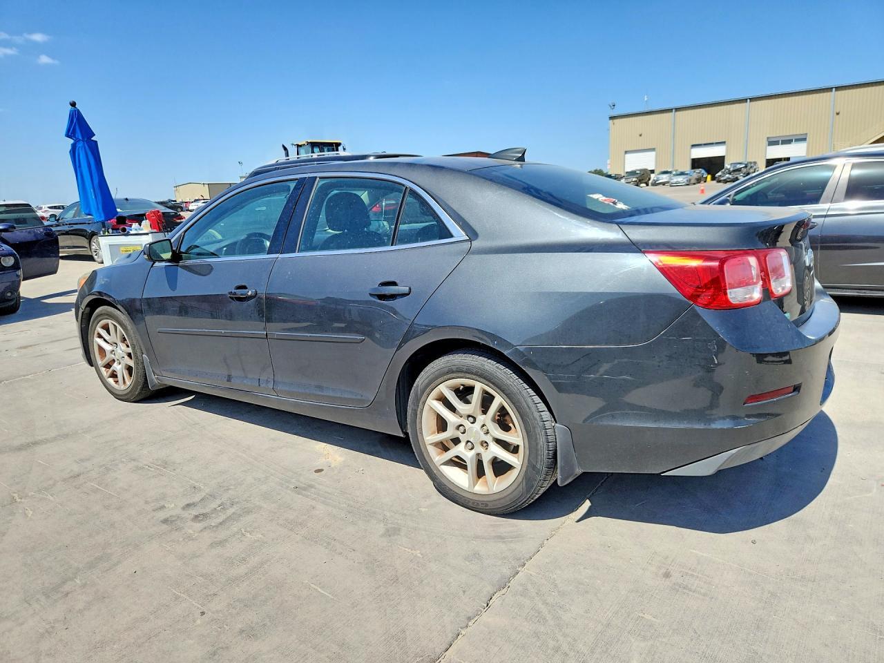 2015 CHEVROLET MALIBU 1LT — Фото 2 из 12