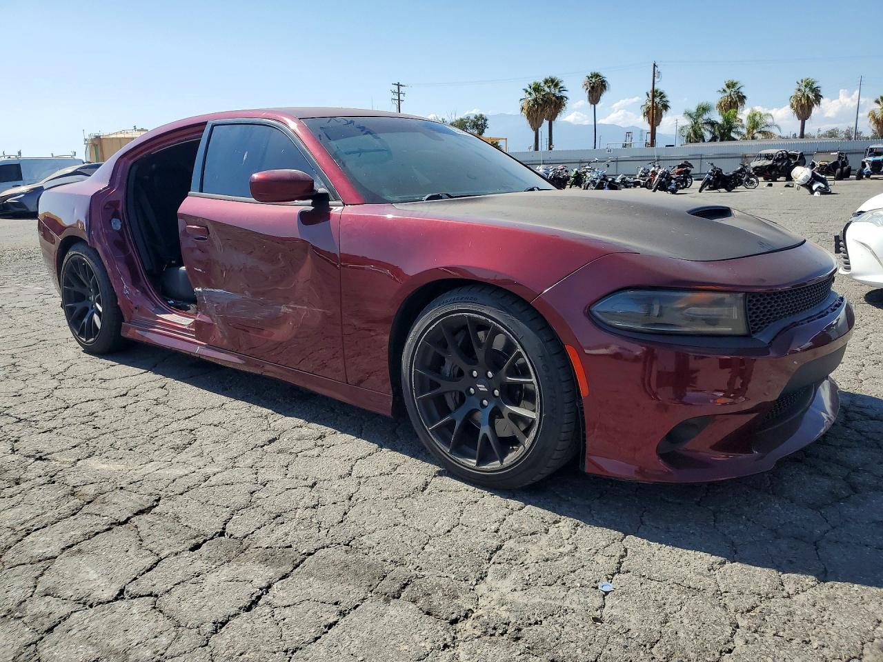 2018 DODGE CHARGER R/T 392 — Фото 4 из 12