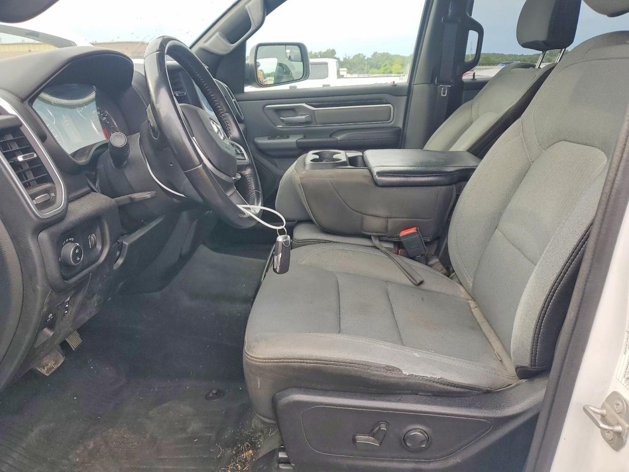 2022 RAM 1500 BIG HORN/LONE STAR — Фото 7 из 12
