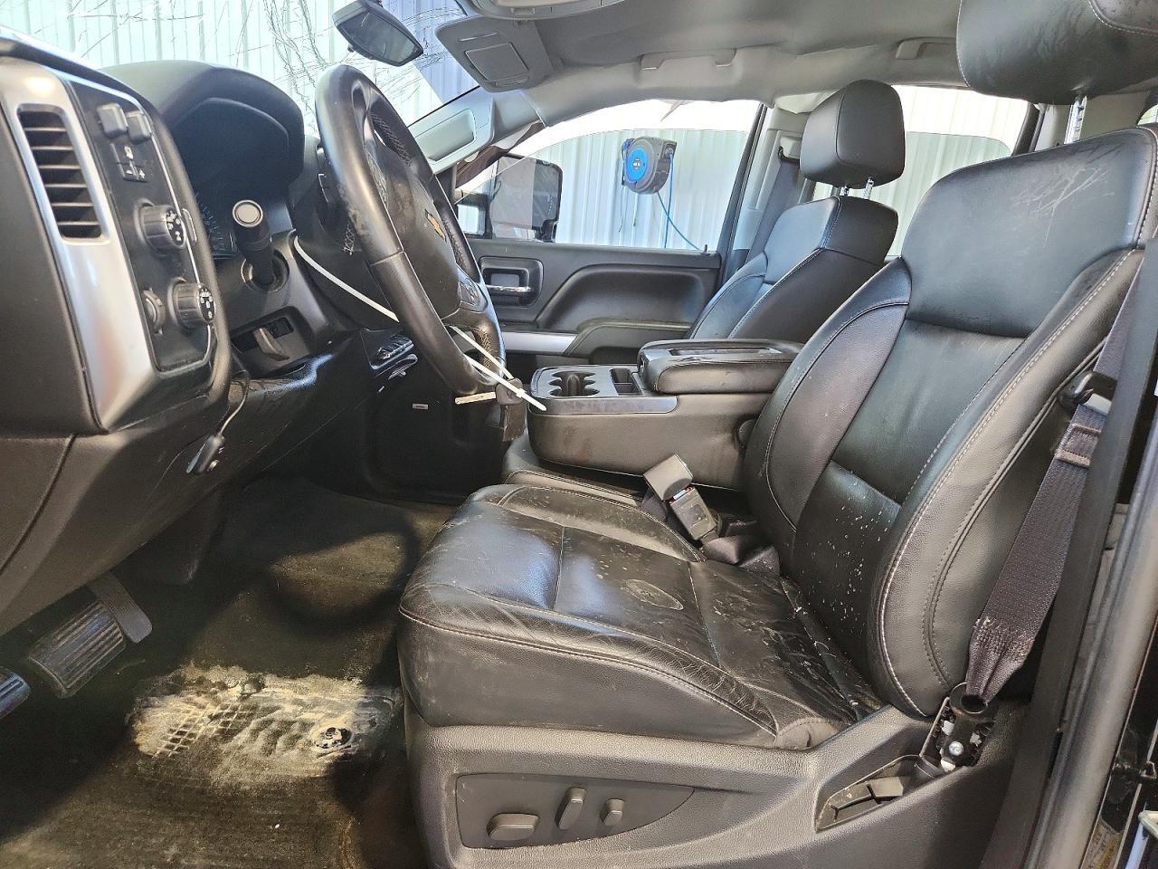2015 CHEVROLET SILVERADO K1500 LT — Фото 7 из 13