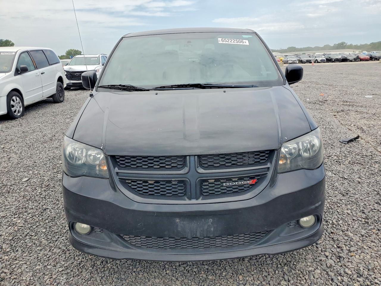 2018 DODGE GRAND CARAVAN GT — Фото 5 из 13