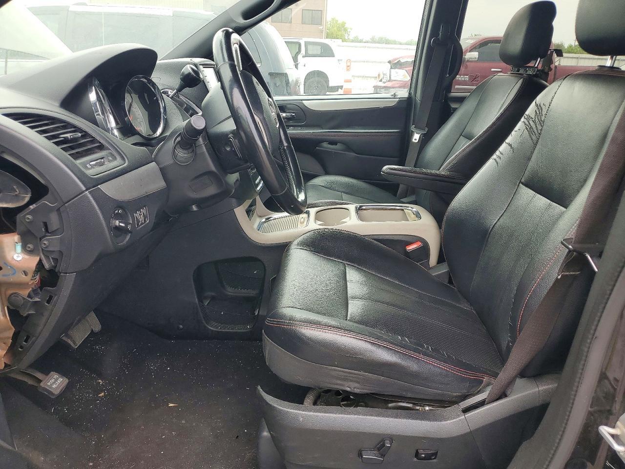 2018 DODGE GRAND CARAVAN GT — Фото 7 из 13