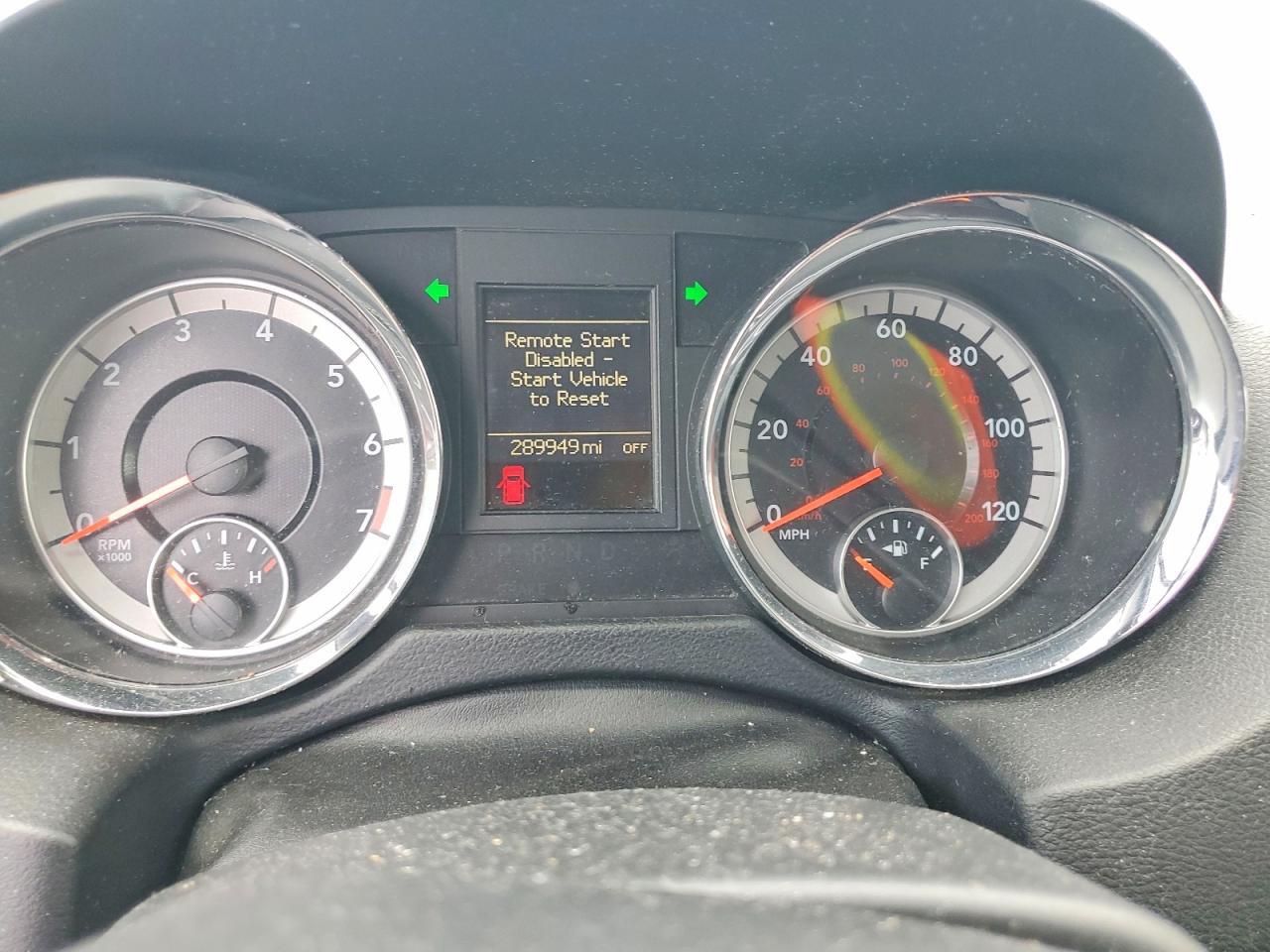 2018 DODGE GRAND CARAVAN GT — Фото 9 из 13