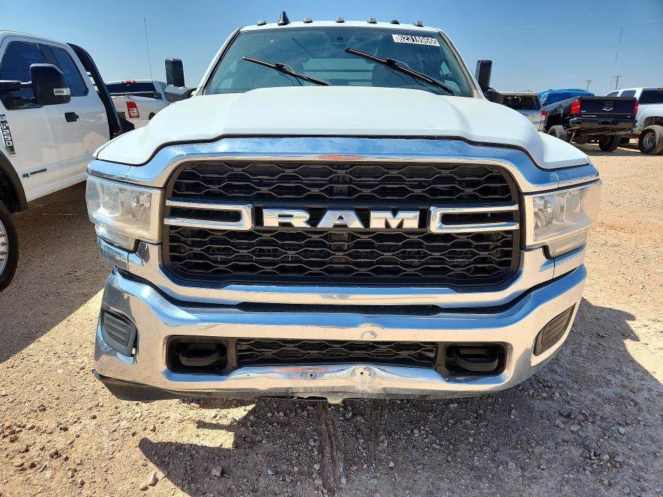3C7WRTCL4NG305028 2022 RAM 3500 photo no. 5