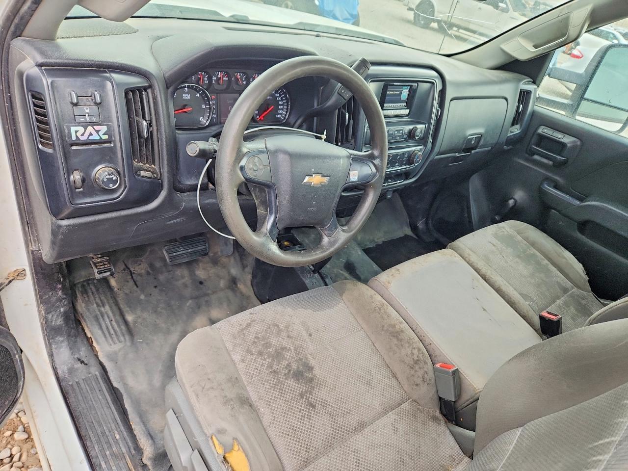 2015 CHEVROLET SILVERADO K2500 HEAVY DUTY — Фото 8 из 12