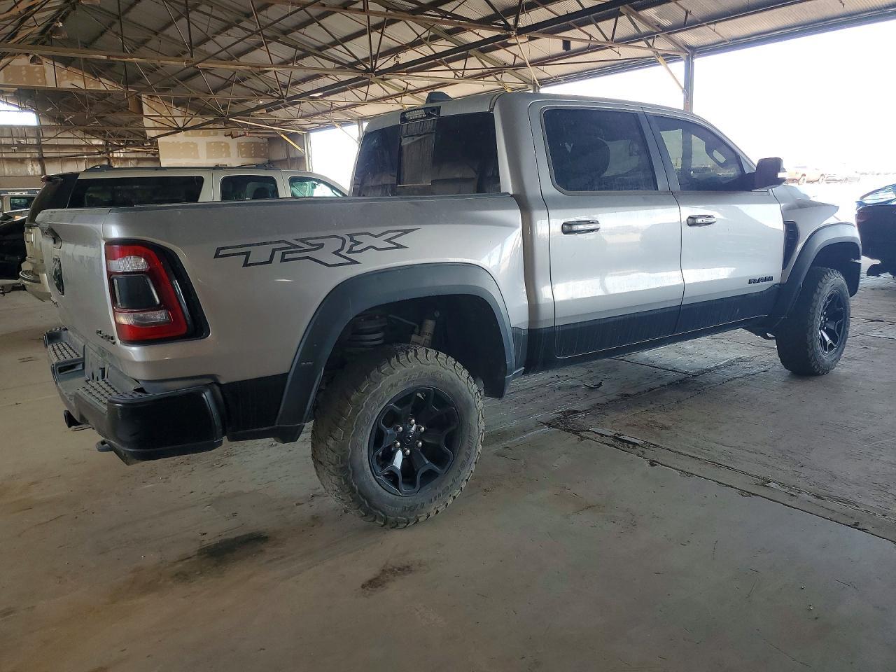 2022 RAM 1500 TRX — Фото 3 из 11