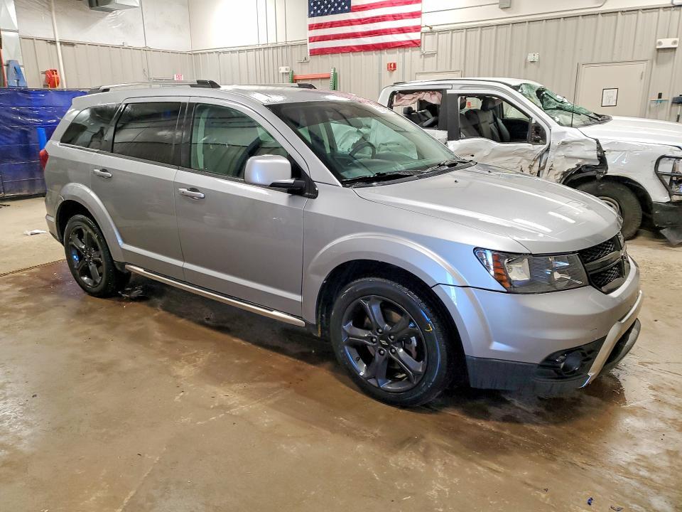2018 DODGE JOURNEY CROSSROAD — Фото 4 из 13