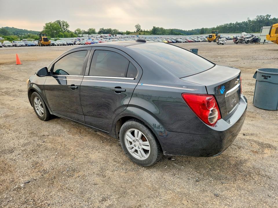 2015 CHEVROLET SONIC LT — Фото 2 из 12