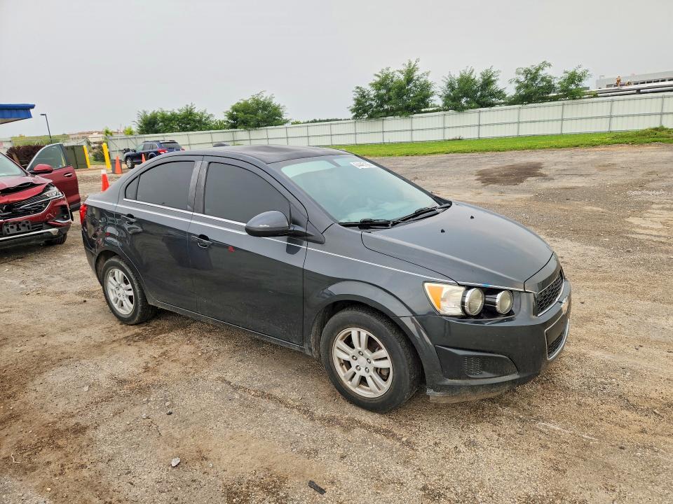 2015 CHEVROLET SONIC LT — Фото 4 из 12