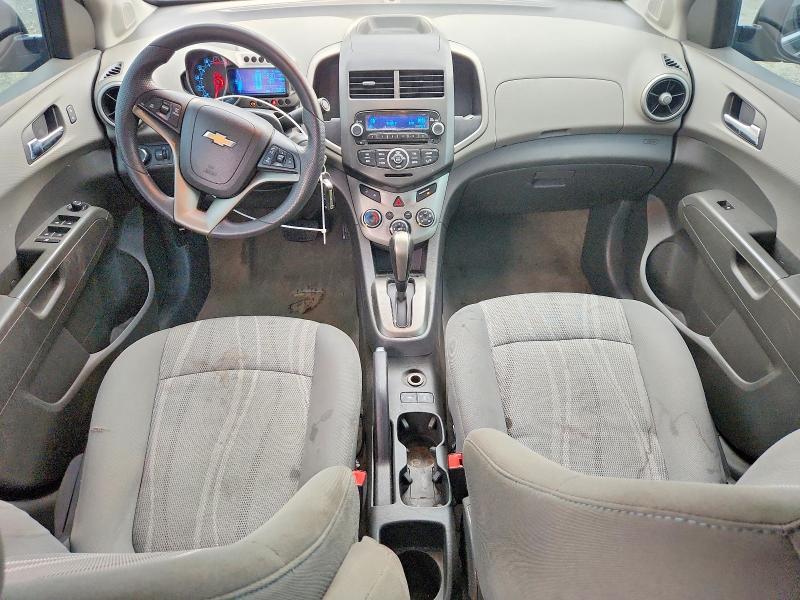 2015 CHEVROLET SONIC LT — Фото 8 из 12