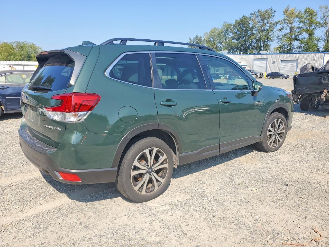 2022 SUBARU FORESTER LIMITED — Фото 3 из 13